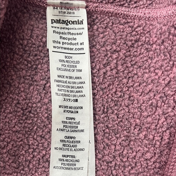 Patagonia Women’s 1/4 zip Heathered Purple Fleece Pullover - Picture 7 of 8